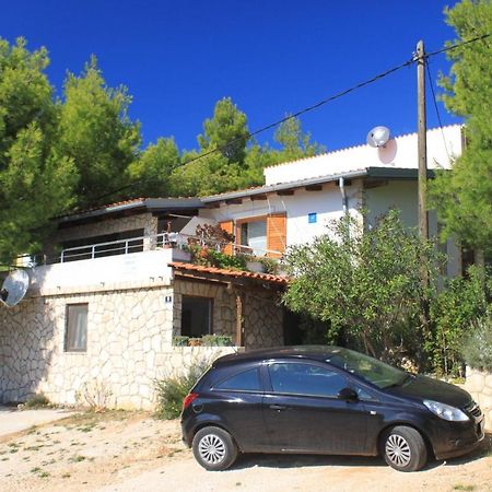 Apartments With A Parking Space Rukavac, Vis - 2444 المظهر الخارجي الصورة