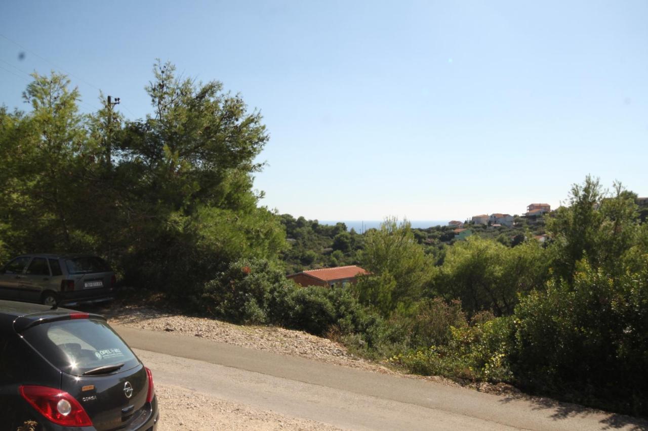 Apartments With A Parking Space Rukavac, Vis - 2444 المظهر الخارجي الصورة